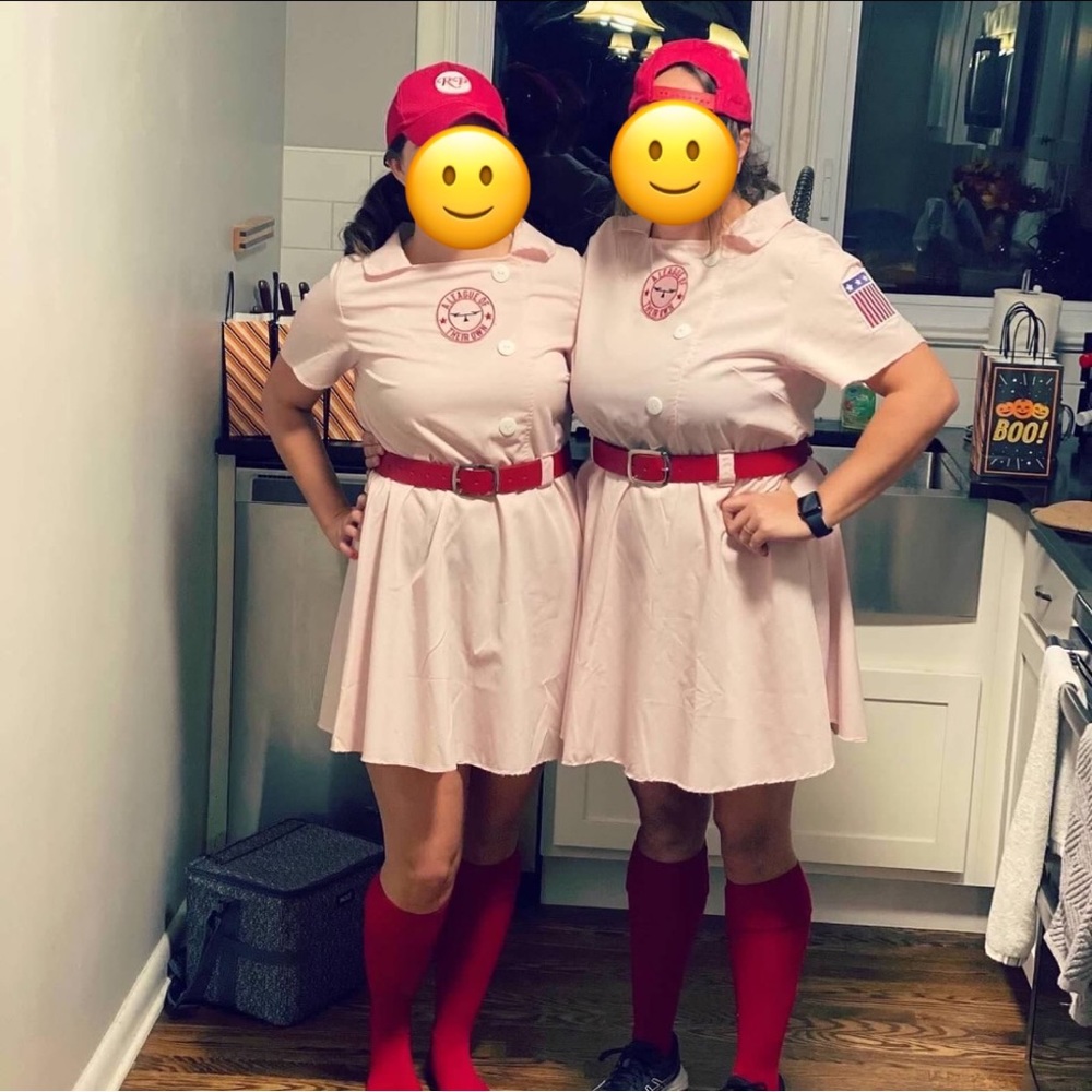 League of their Own Rockford Peaches costume size Medium Halloween